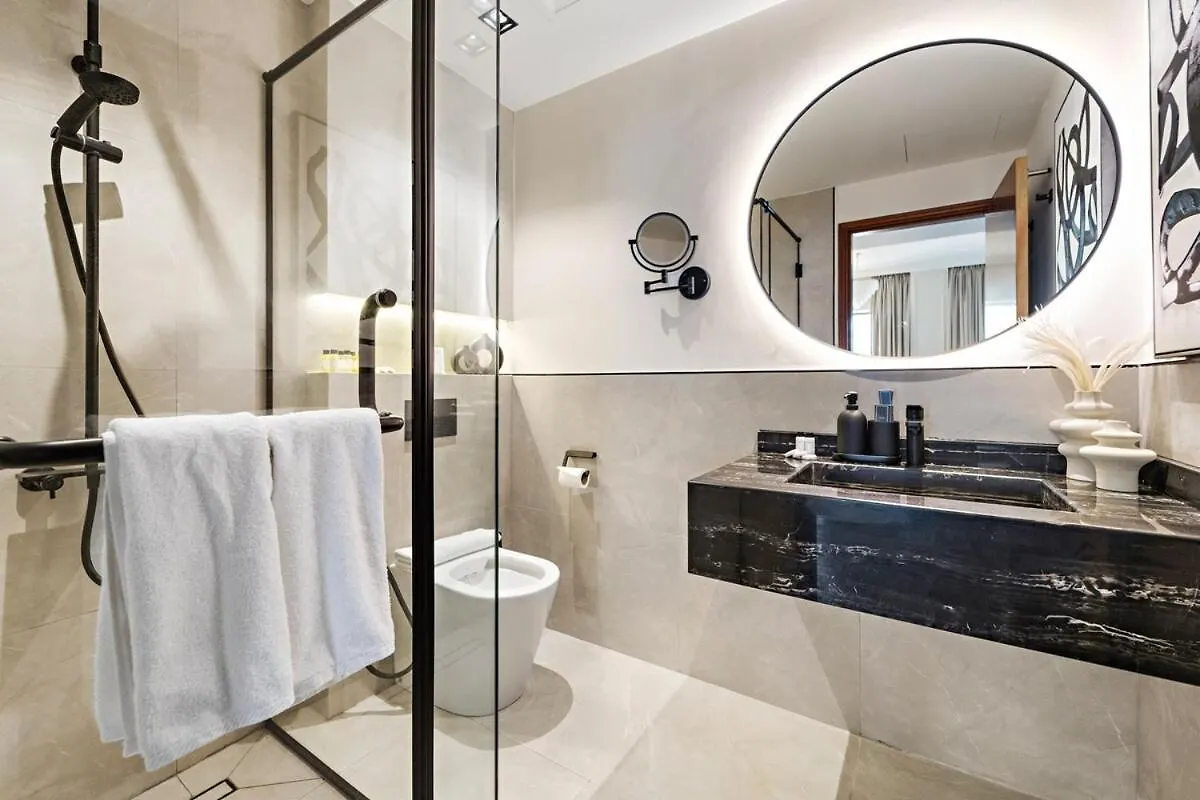 First Class 1Br Breathtaking Beach Views Dubai